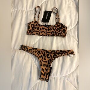 NWT PrettyLittleThing Bikini
